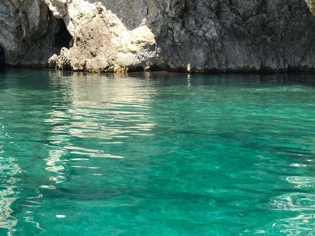 Linamare Eolos Kiveri Exterior photo
